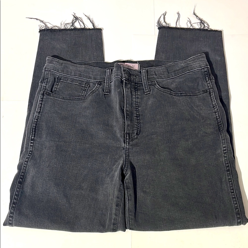 Madewell Stovepipe black denim cutoff jeans cropped raw hem sz 29